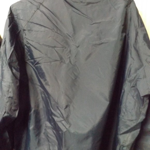 UNISEX, NAVY BLUE,LRGE, RAIN/WIND JACKET, SNAP CLOSURE - Picture 2 of 4